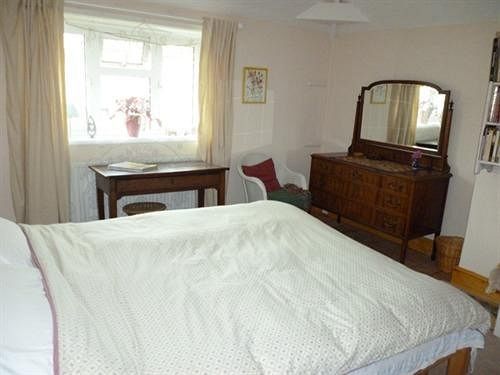 Calne Bed And Breakfast Экстерьер фото